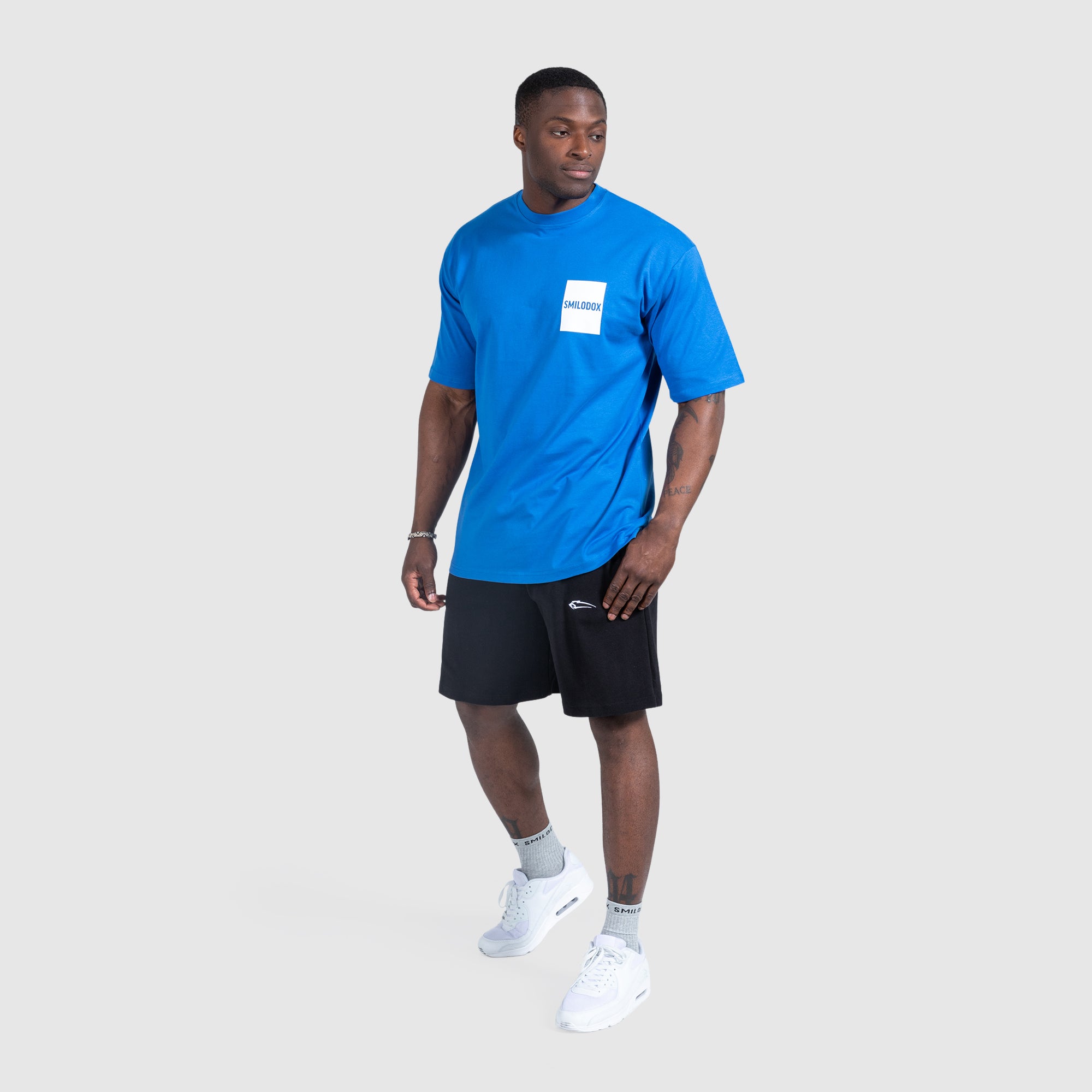 Blau