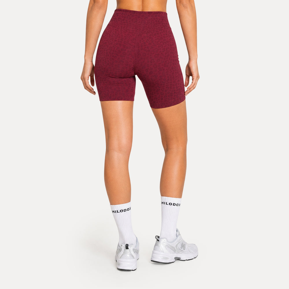 LEO Shorts Velvara