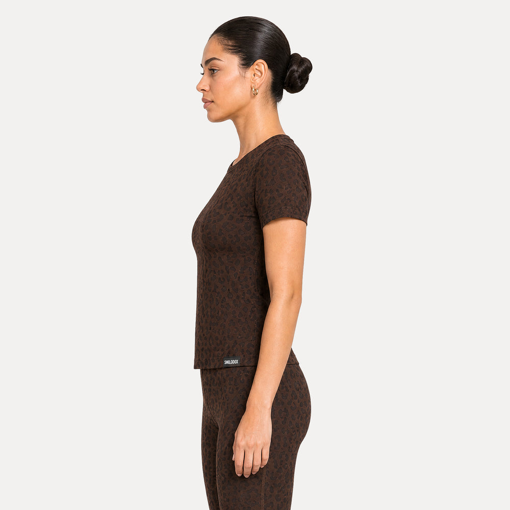 LEO T-Shirt Velvara